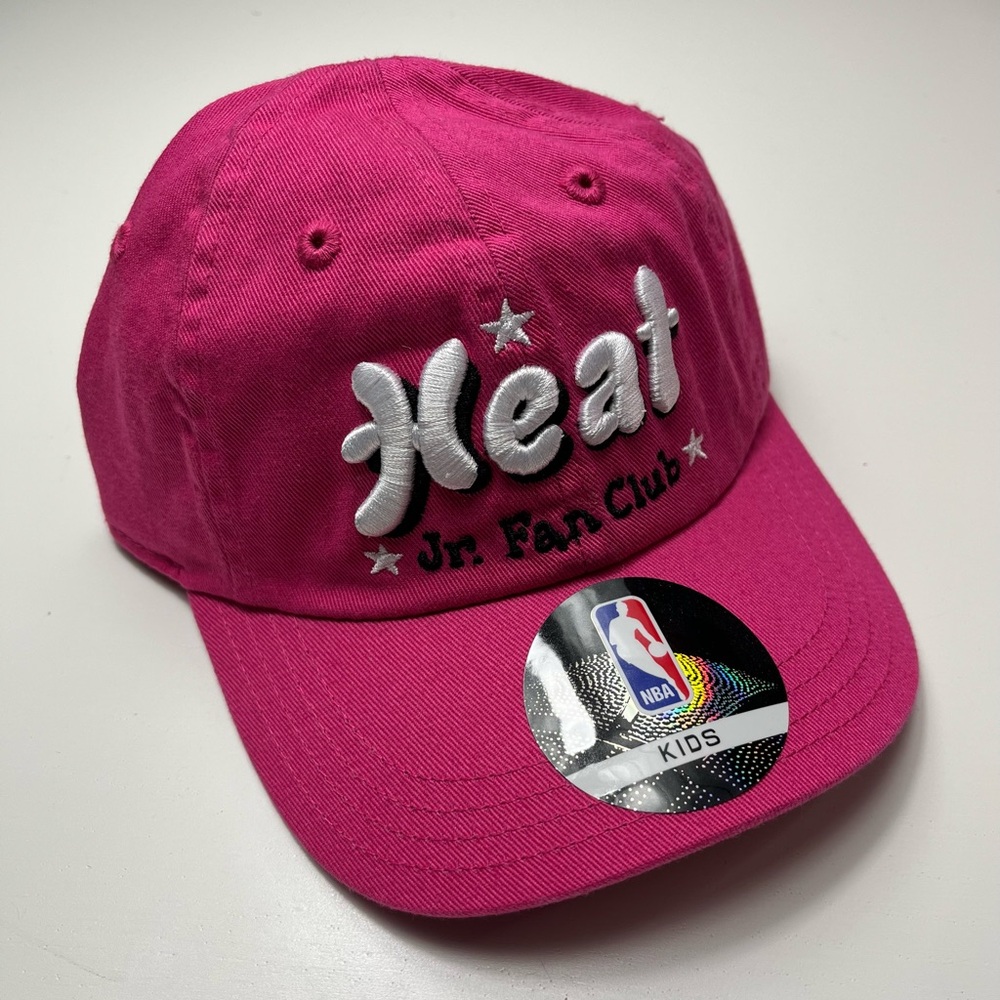 New infant NBA Heat hat